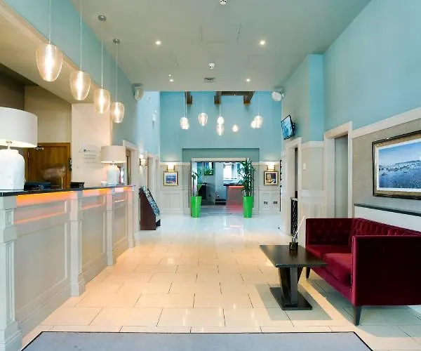 Metro Airport Apartment *