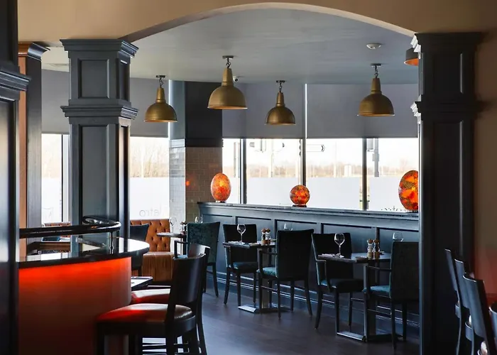 Metro Airport Apartment *