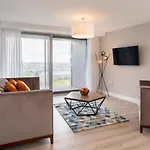 Apartamento Metro Airport